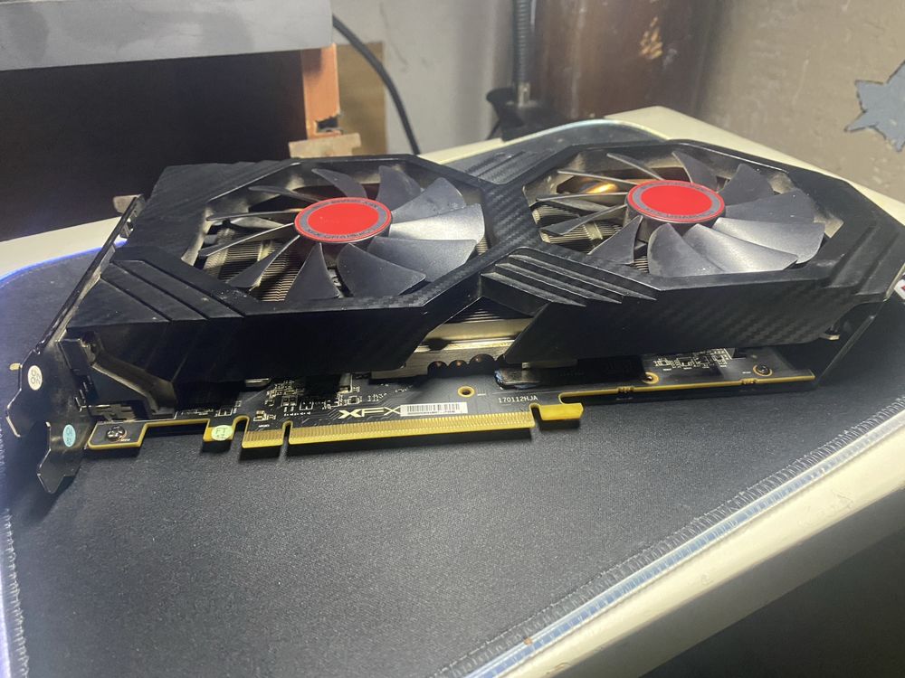 Rx 580 8 gb XFX в хорошом состоянії