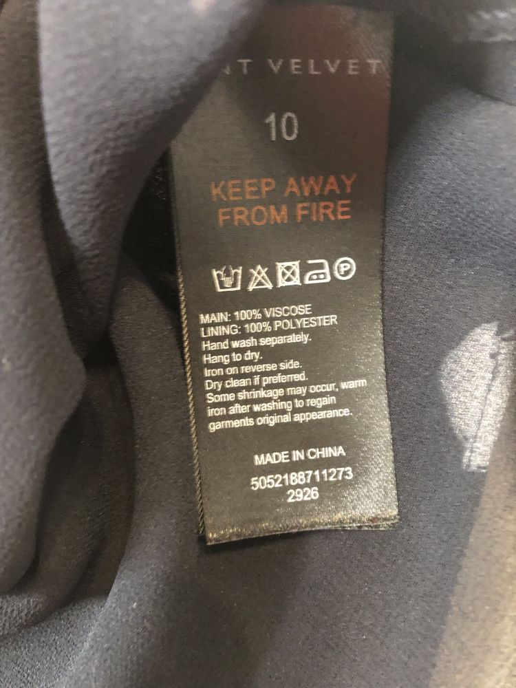 Bluzeczka Mint Velver 38 czarna z wiskozy