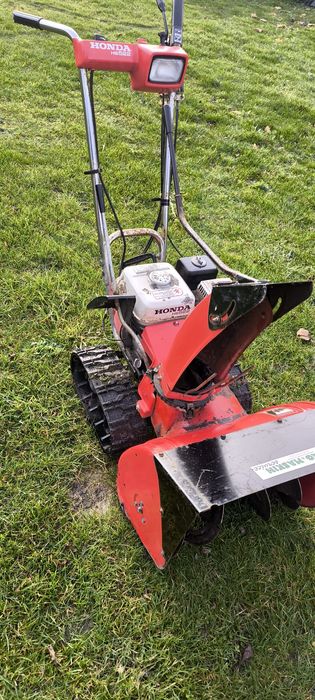 Odśnieżarka spalinowa