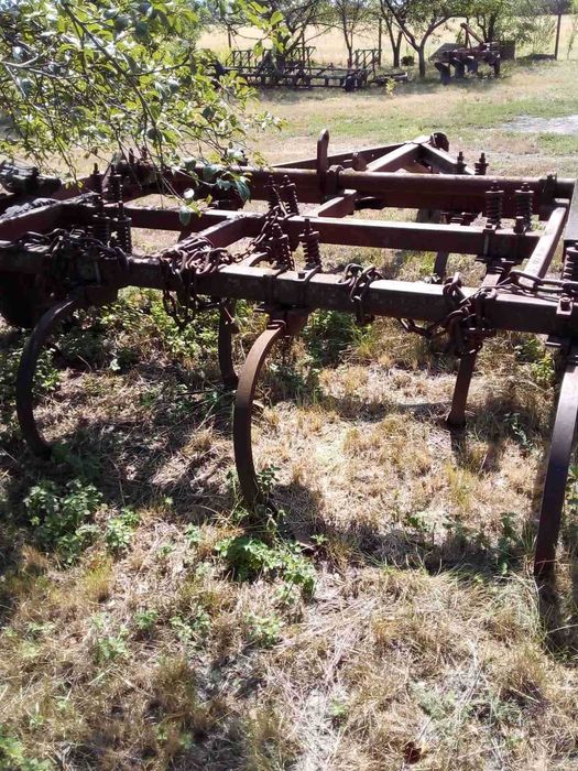 Продам КПЄ-3.8, лущильник навісний