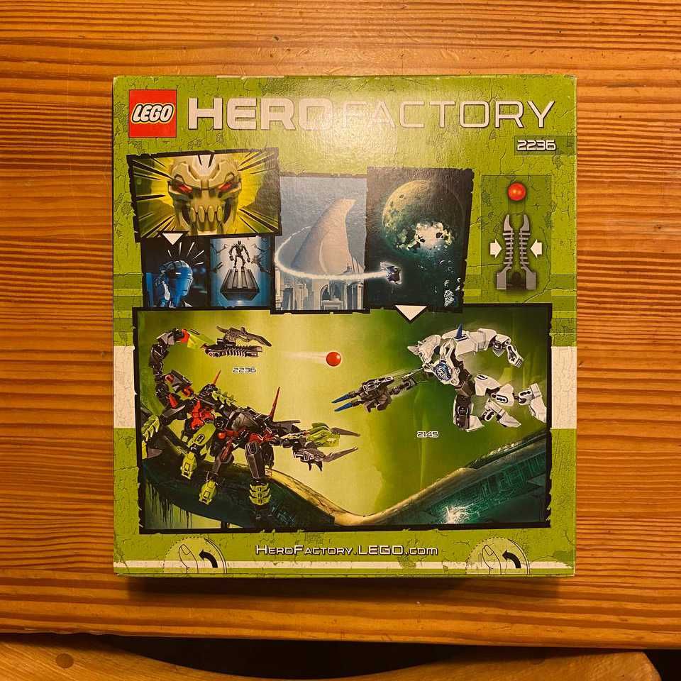 2236 LEGO HERO Factory Scorpio