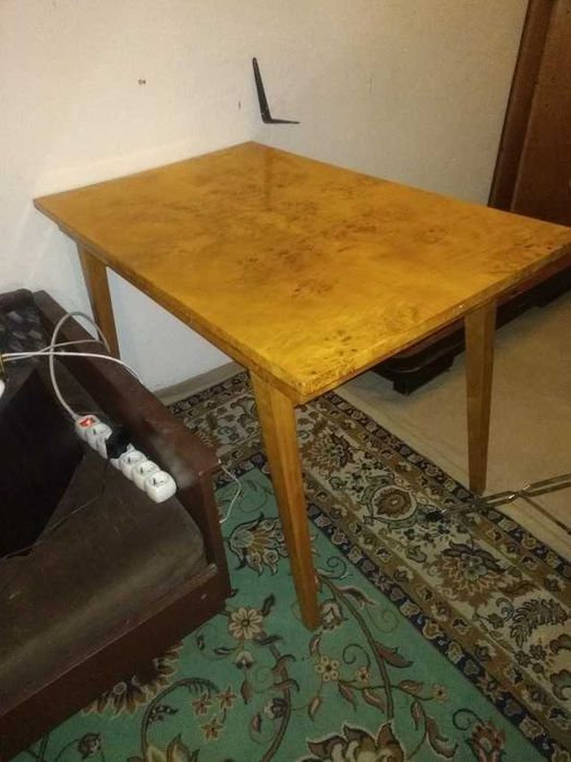 Stół drewniany czeczotowy lata 70-te
