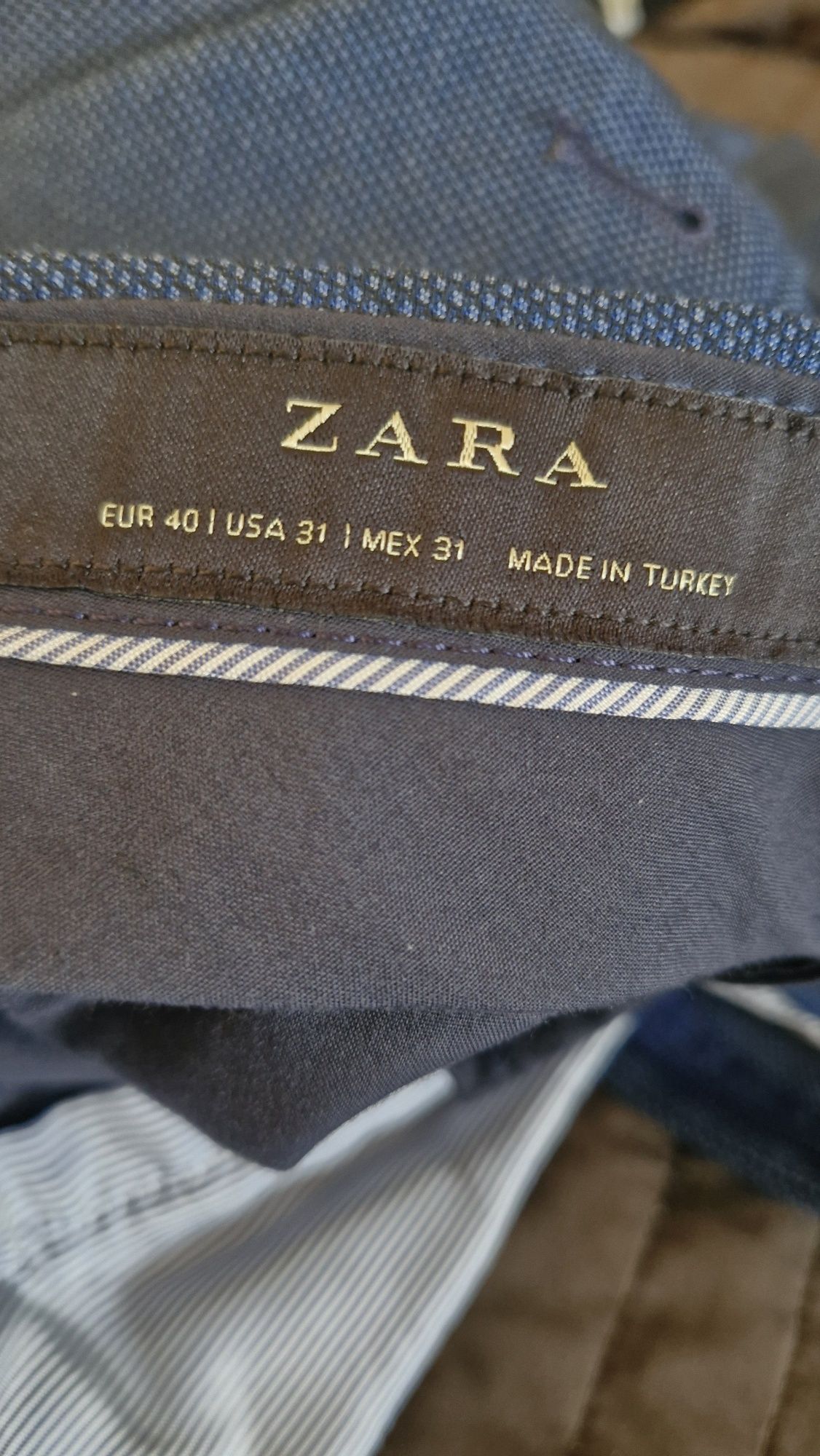 Garnitur Zara  marynarka r. 46, spodnie 40.