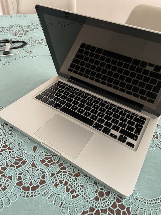Vendo Macbook Pro Mid 2010
