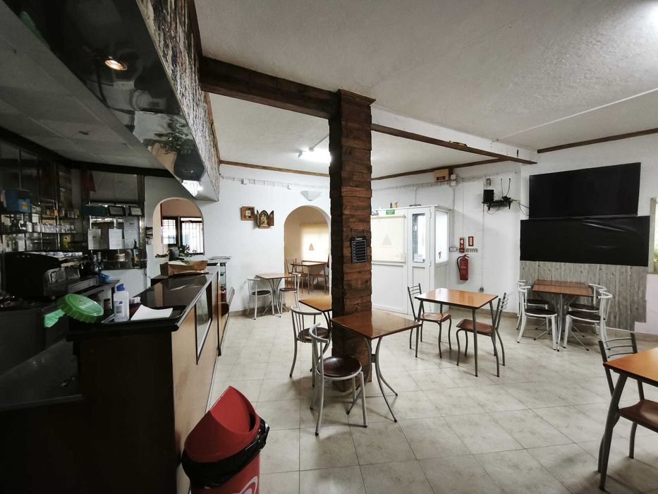 arrenda-se Café Snak Bar