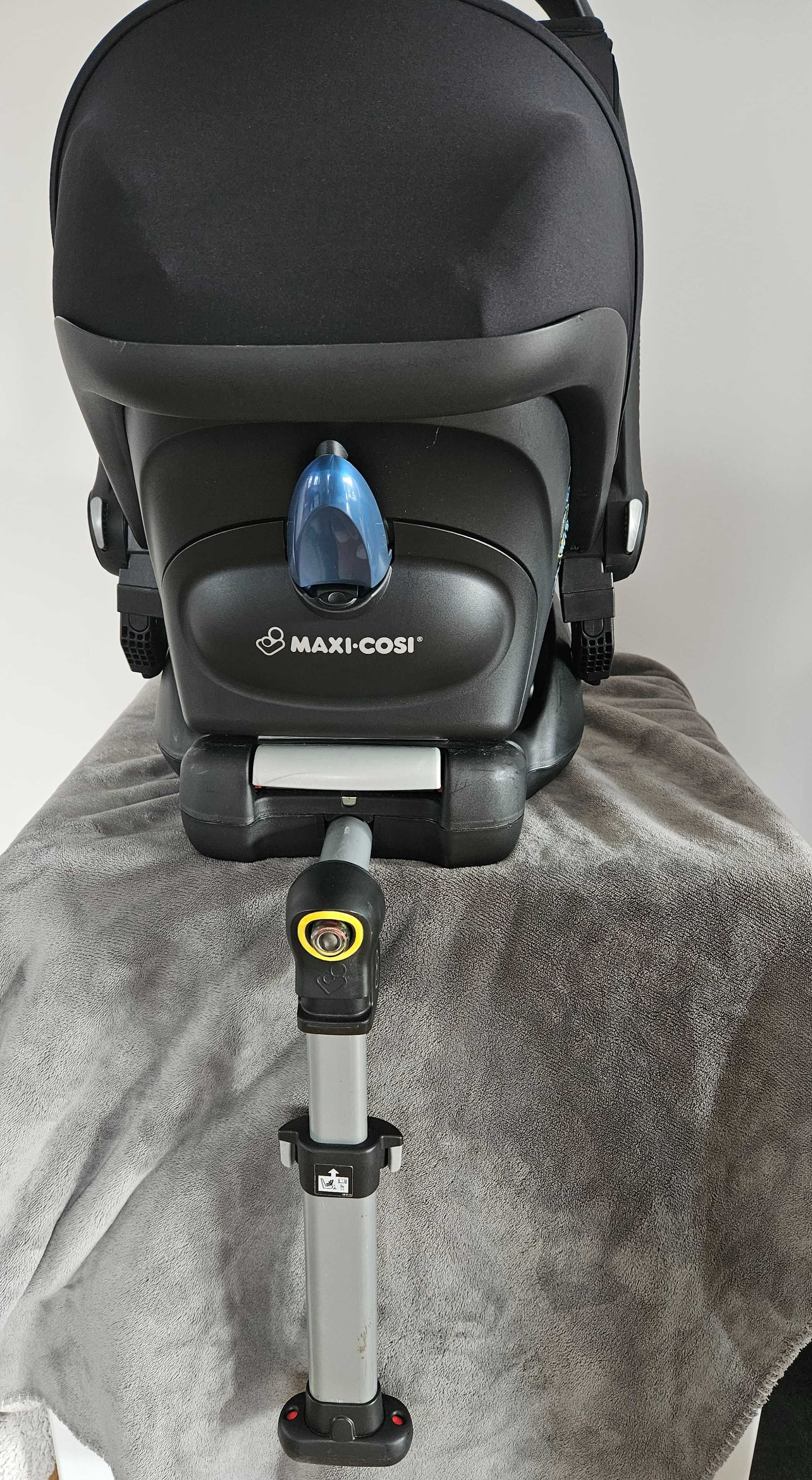 fotelik / nosidełko Maxi Cosi + baza isofix