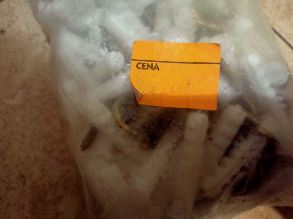 Durze haczyki- na ozdoby świąteczne.