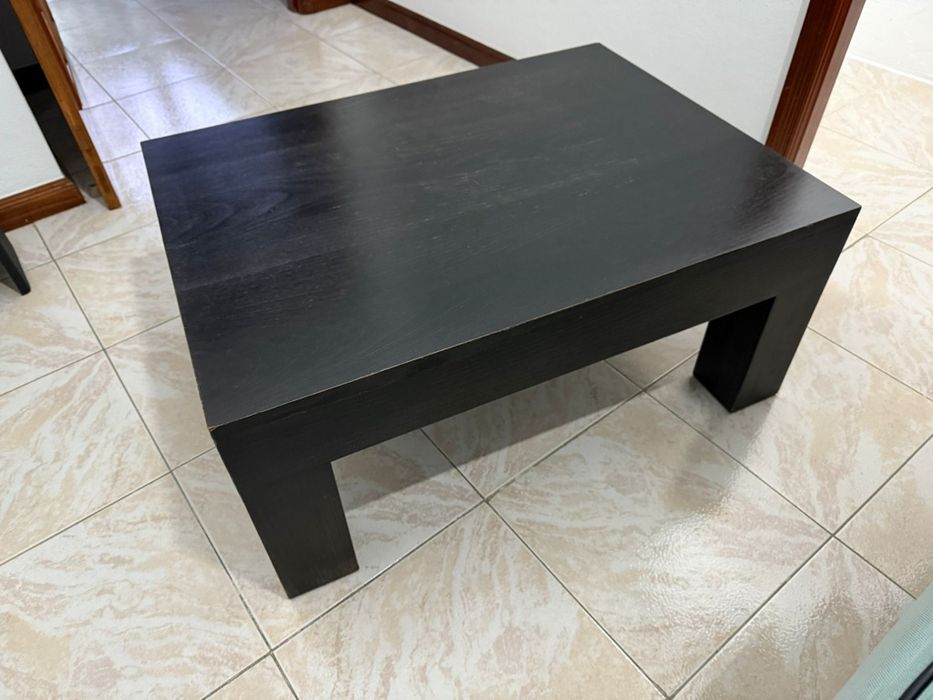 Mesa de centro preta