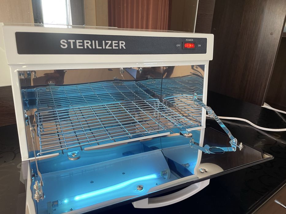 Стерилізатор ультрафіолетовий