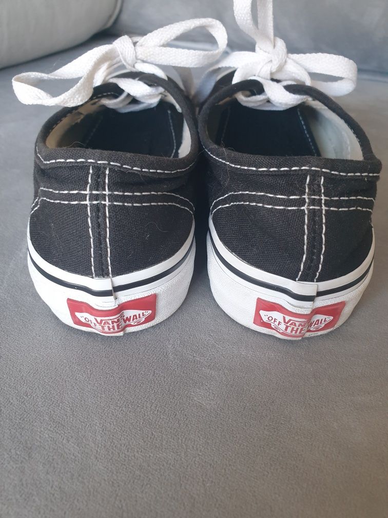 Vans Authentic Black