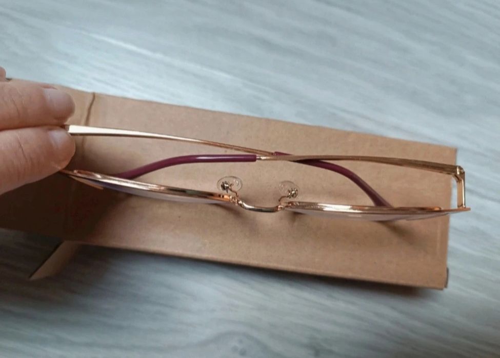 Nowe okulary zerówki z antyrefleksem do czytania komputera auta złote