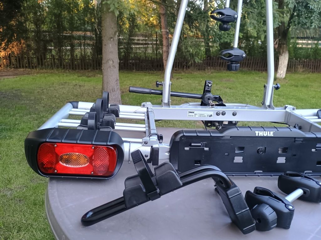 Bagażnik rowerowy na hak Thule EC Pro 903 platforma na 4 rowery