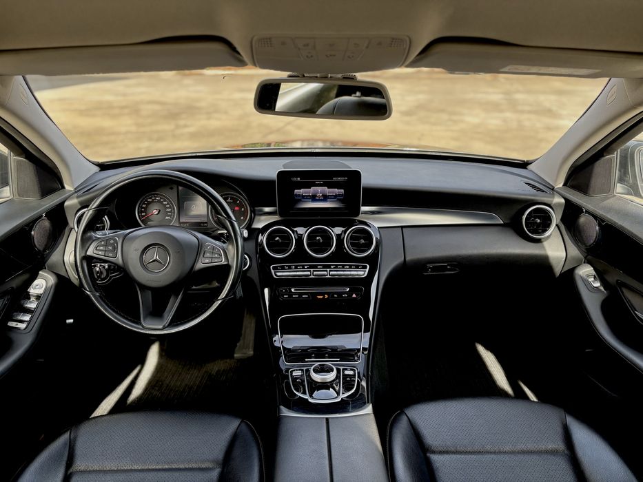 Mercedes C300h 2016 Avantgarde •Híbrid •231cv•Financiamento Disponivel