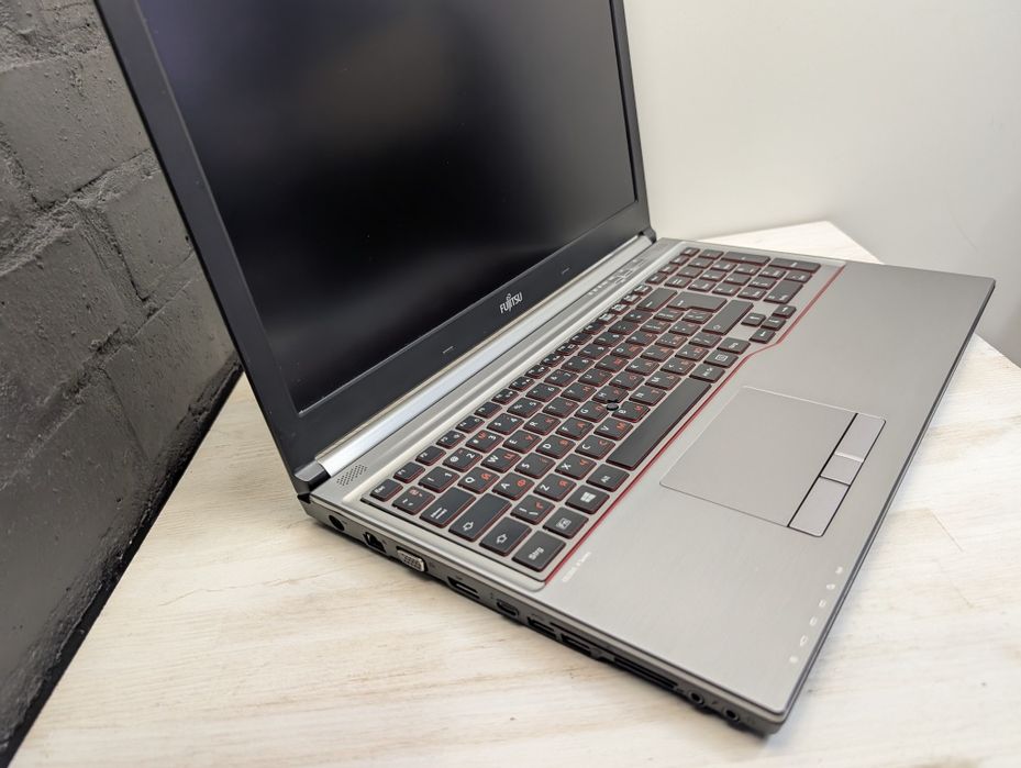 Ігровий ноутбук Fujitsu Celsius H760 – i7- NVIDIA  4 ГБ (Є 30шт)