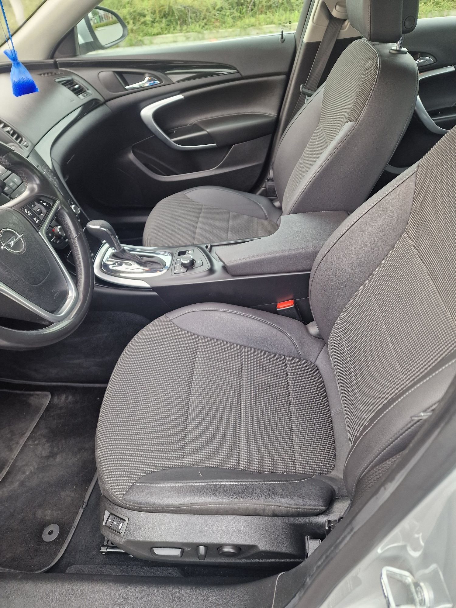 Opel insignia 2011 r 2.0 turbo