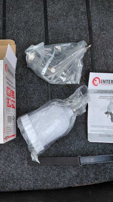 Пневматичний краскопульт INTERTOOL PT-0204.