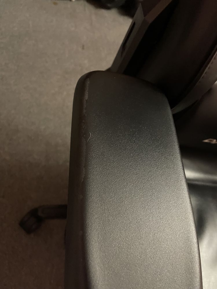 Кресло DXRACER G Series D8100 Black (Новое 12к стоит)