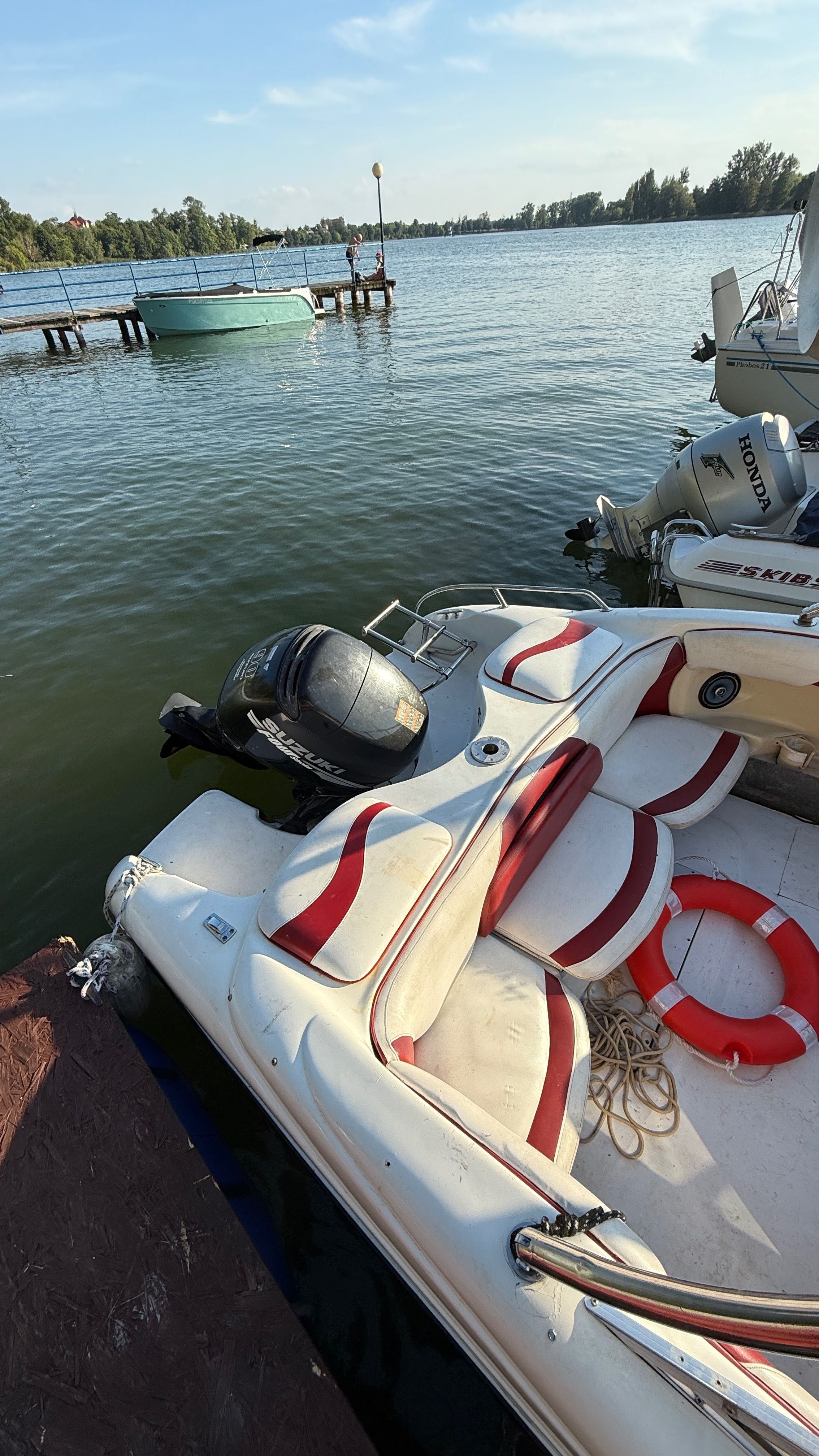 łódź motorowa rostyle marine 5,50, silnik 90KM