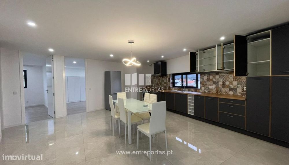 Venda de ótimo apartamento T2, Forjães, Esposende