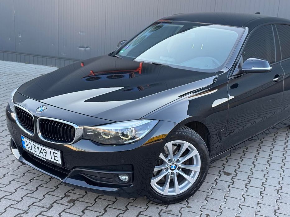Автомобіль BMW 320d GT 2020 року