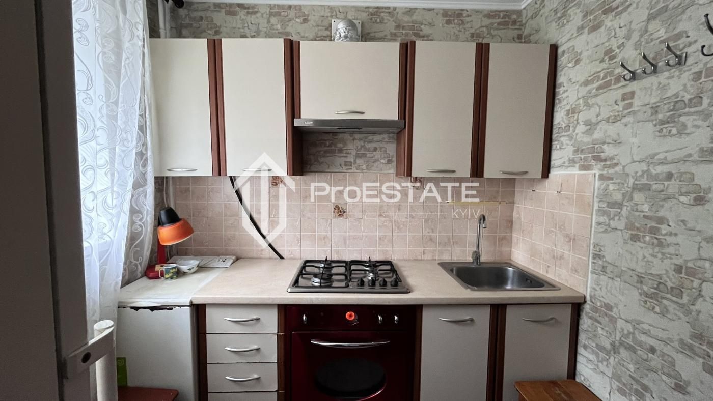 Продам 1к квартиру в ЦЕНТРІ Борисполя