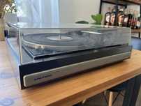 Grundig  p100  gramofon