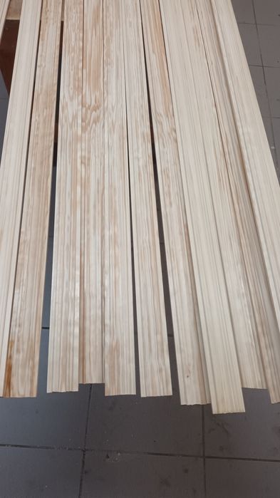 Listwa ozdobra wykończeniowa frezowana sosna