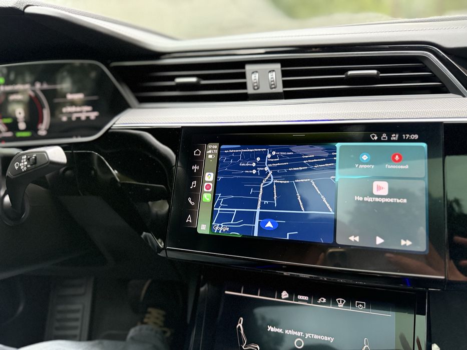 Audi E-Tron S Sportback (S line)