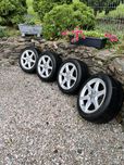 Opony komplet do audi  a3 a4 a6 225/50 R 17 good year