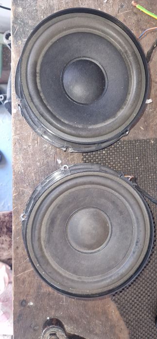 Продам динаміки Volkswagen Caddy