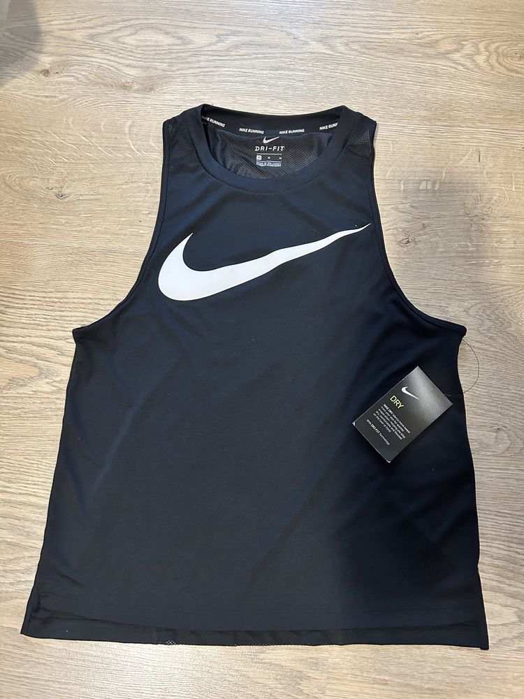 Жіноча майка Nike dri-fit