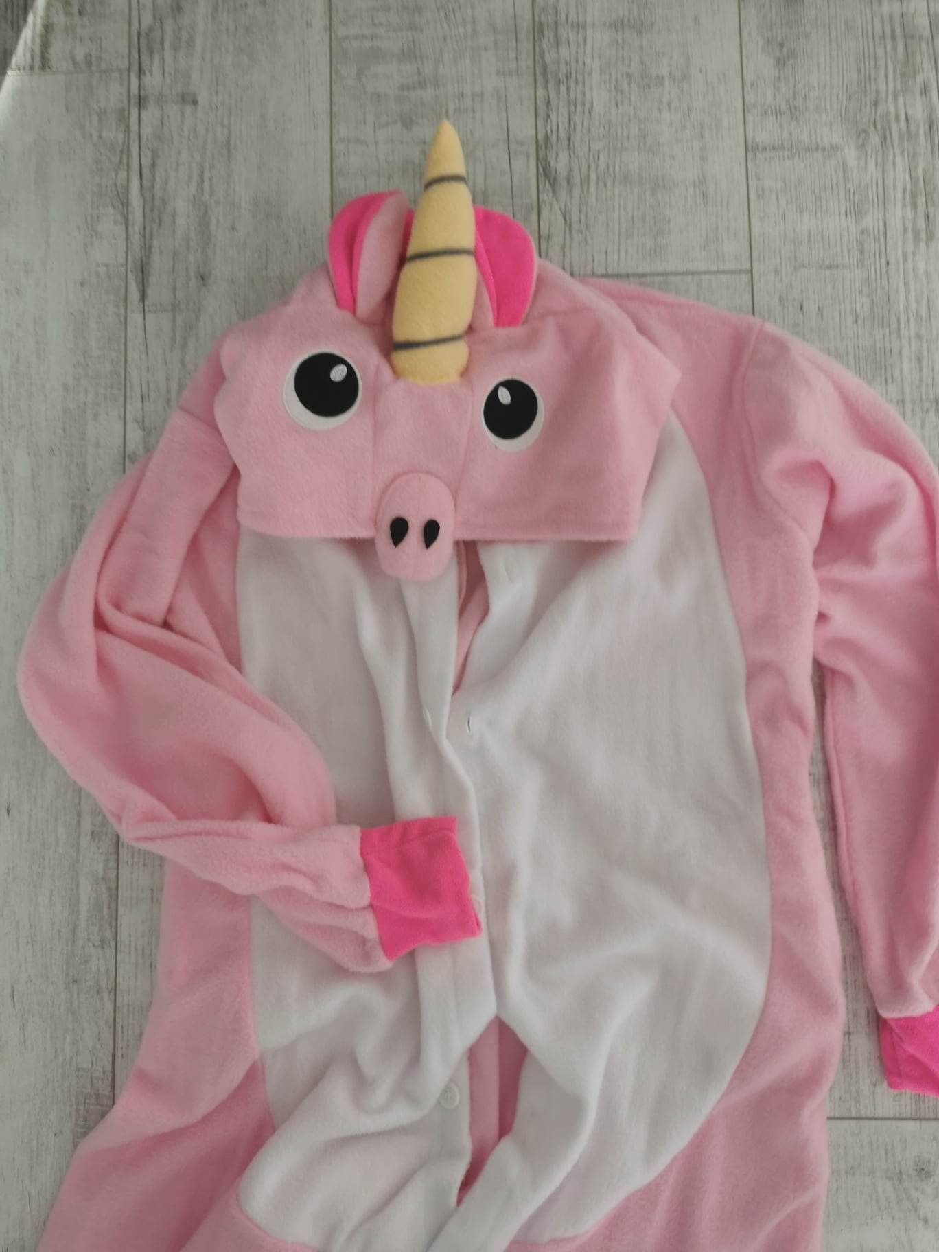 Piżama strój z kapturem różowy jednorożec