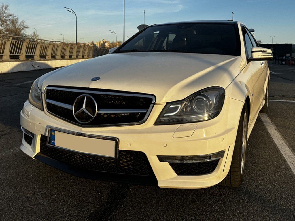 Mercedes C-class W204 Комплект обвесов AMG C63