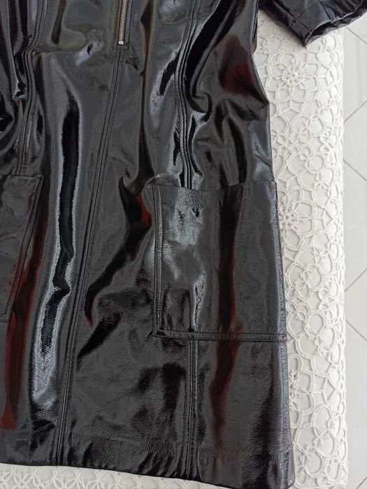 Латексна сукня в новому стані