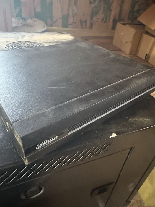 Zestaw monitoringu CCTV – 14 kamer + rejestrator Dahua XVR1B16