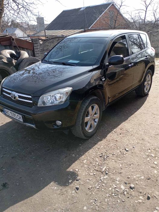 Toyota RAV 4 2008 рік