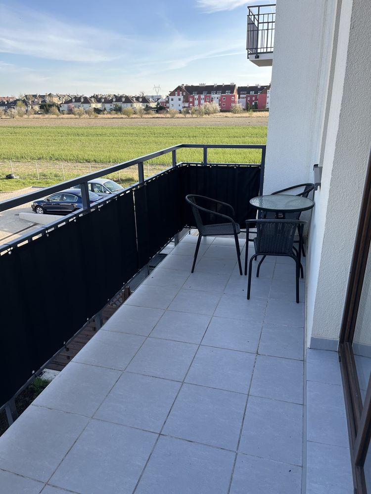 Sprzedam mieszkanie Warzymice -3 pokoje z garażem i piwnicą