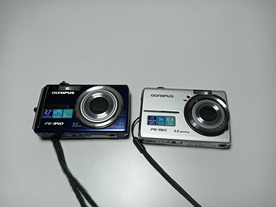 Dwa kompaktowe aparaty Olympus FE340 i FE190 na części