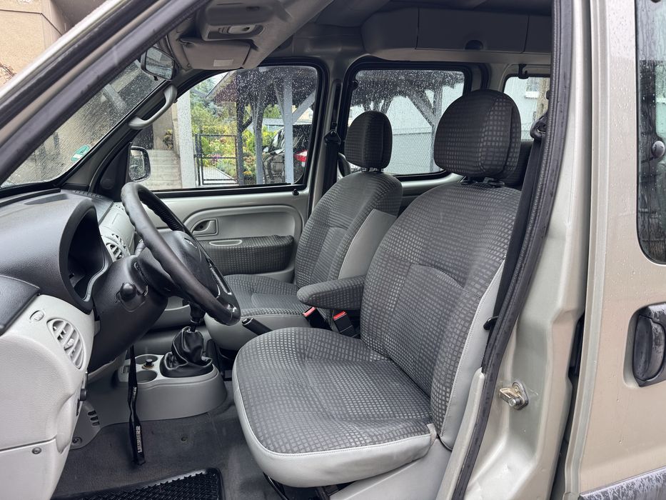 Renault Kangoo 4x4 1.6 benzyna lift klima