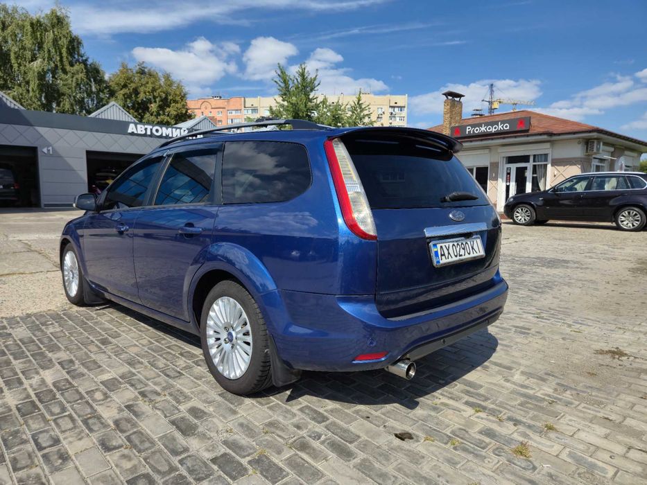 Ford Focus 2009 2 рестайлинг 2.0 дизель автомат