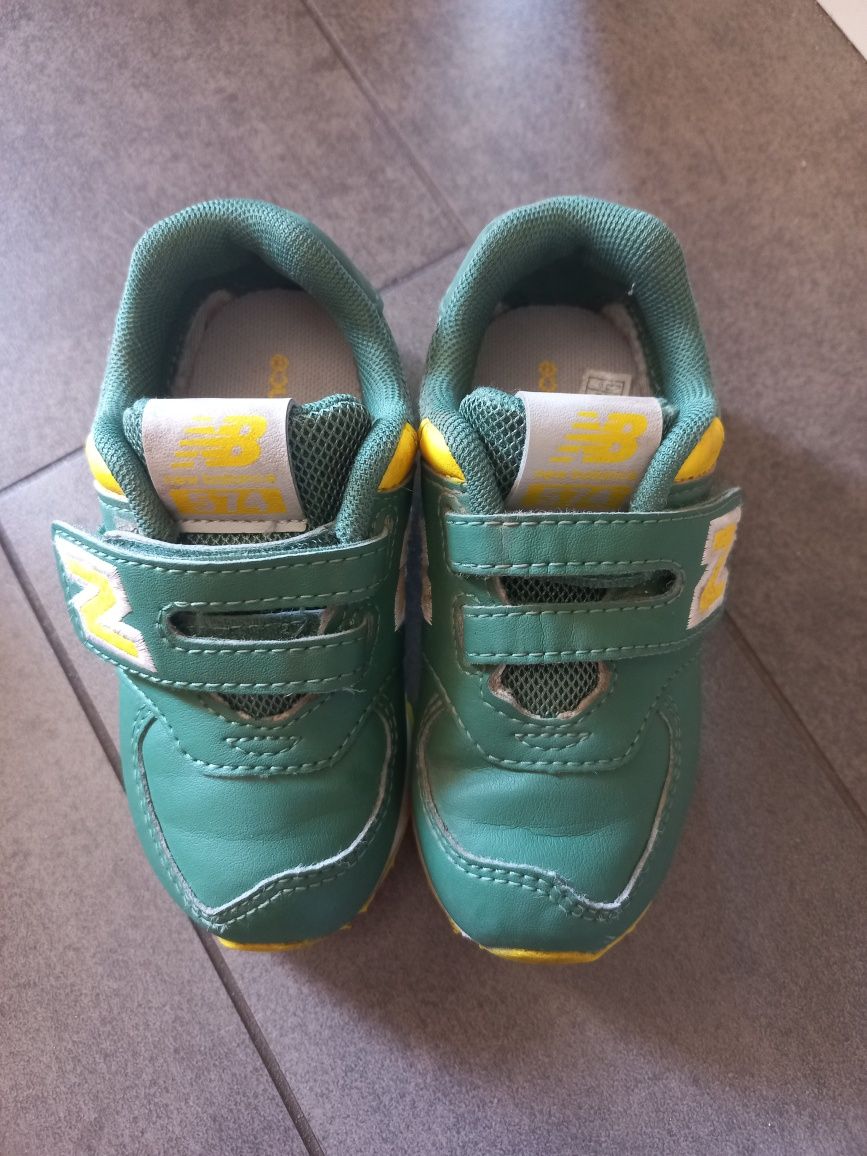 Buciki New Balance 23,5 uniwersalne