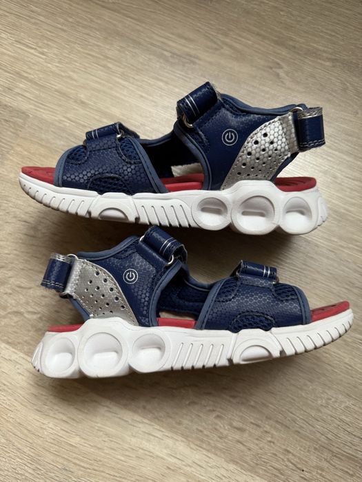 Сандалі, босоніжки Geox 32(21см )