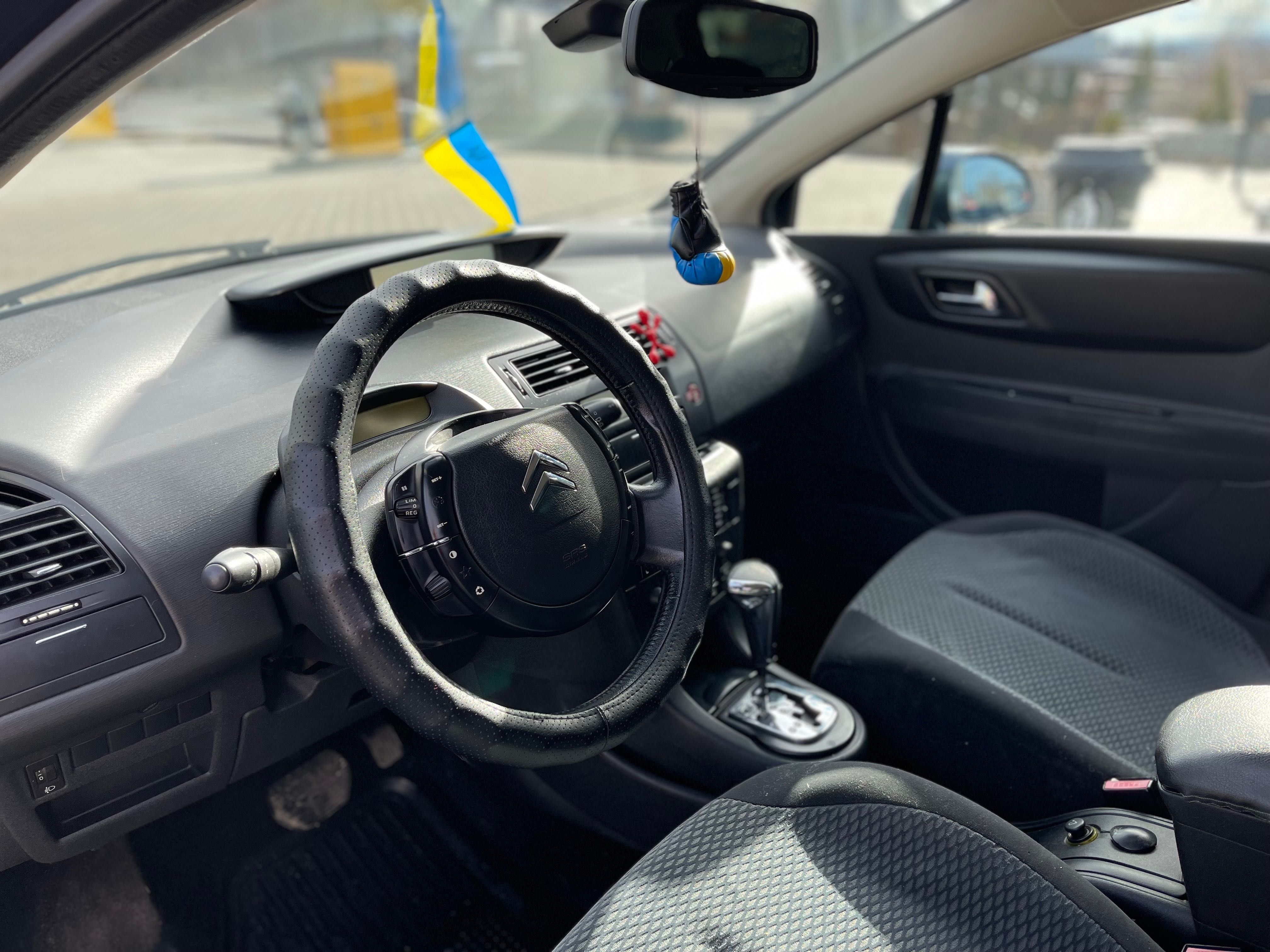 Продається авто Citroen C4