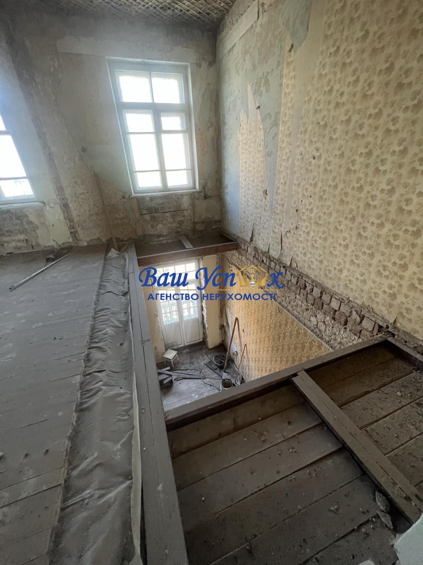 Продажа 3 ком сталинки в центре Киева. ул Ивана Франка