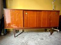 Aparador Cómoda estantes mesas de cabeceira vintage Olaio