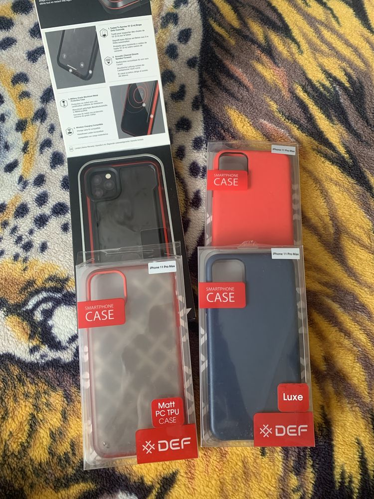 Нові чохли на iPhone X та XS Max, 11 Pro та 11 Pro Max