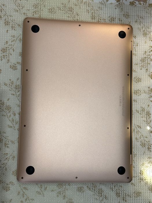 Macbook Air 13 M1 8/256