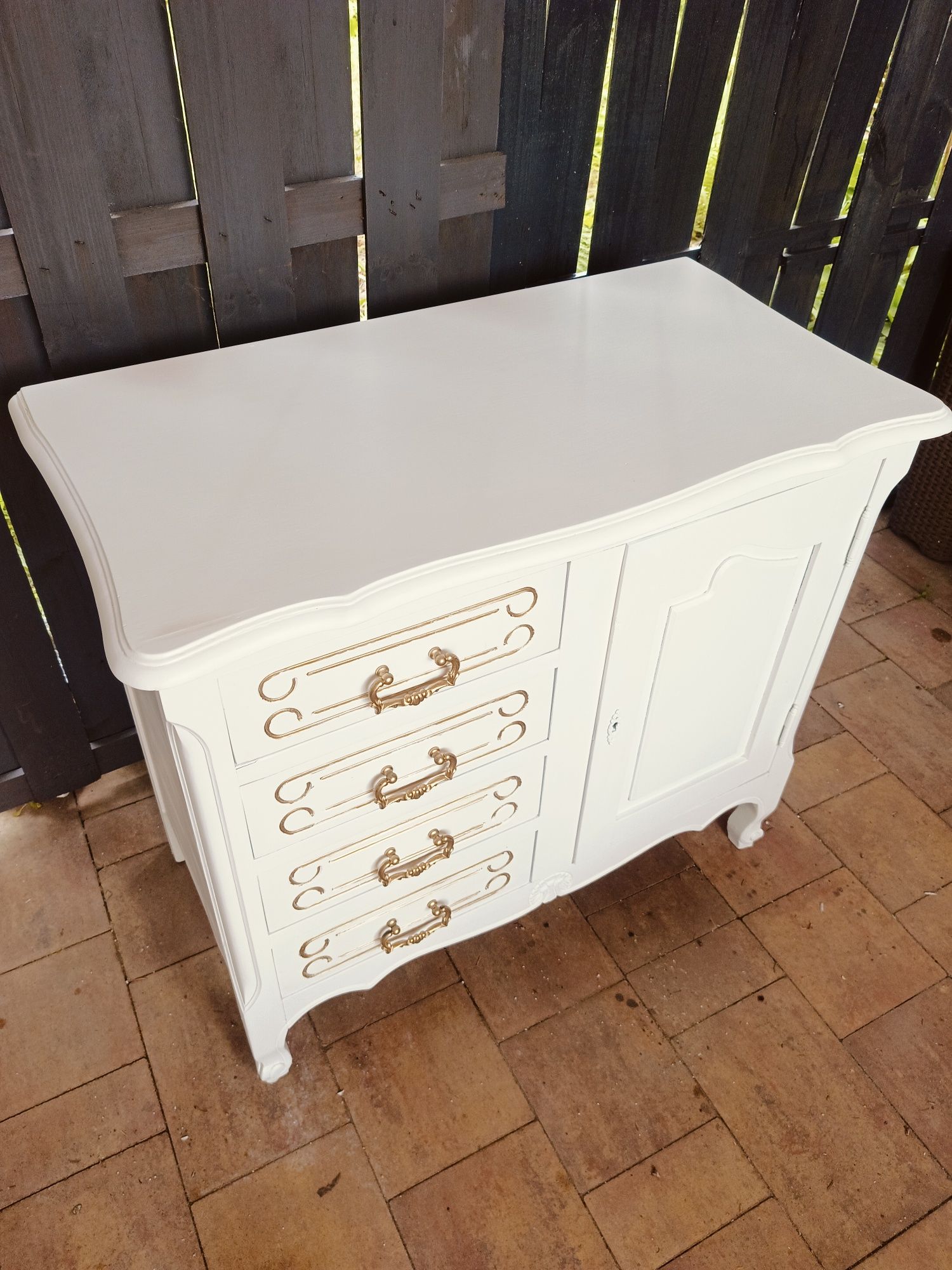 Komoda drewniana biała złota ludwikowska glamour shabby po renowacji