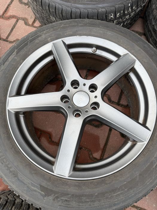 Komplet kół zimowych 5x108 Ford Volvo 225/60/18 Hankook
