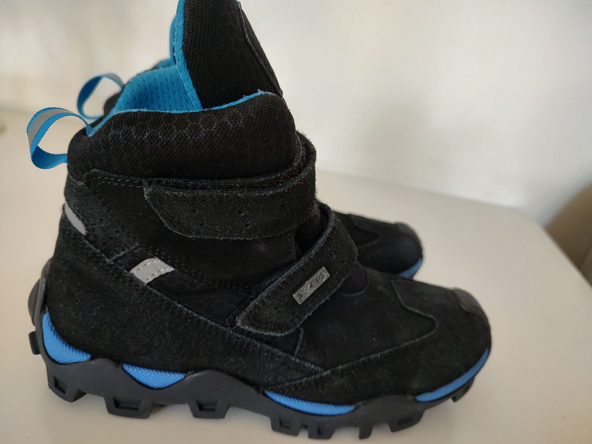 Sprzedam buty zimowe Bartek rozmiar 32